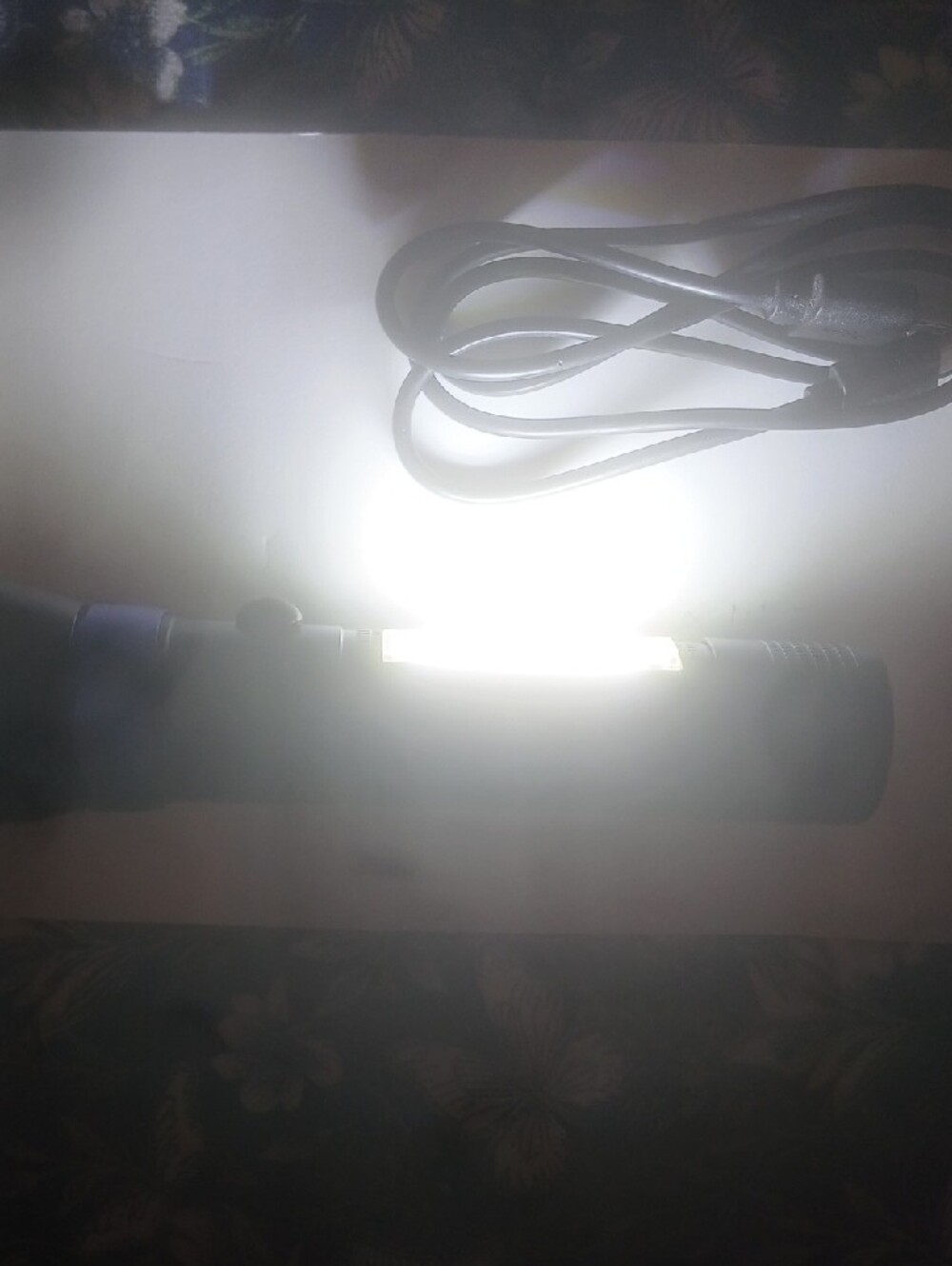 ConEd Rechargable Flashlight - Picture 8 of 9